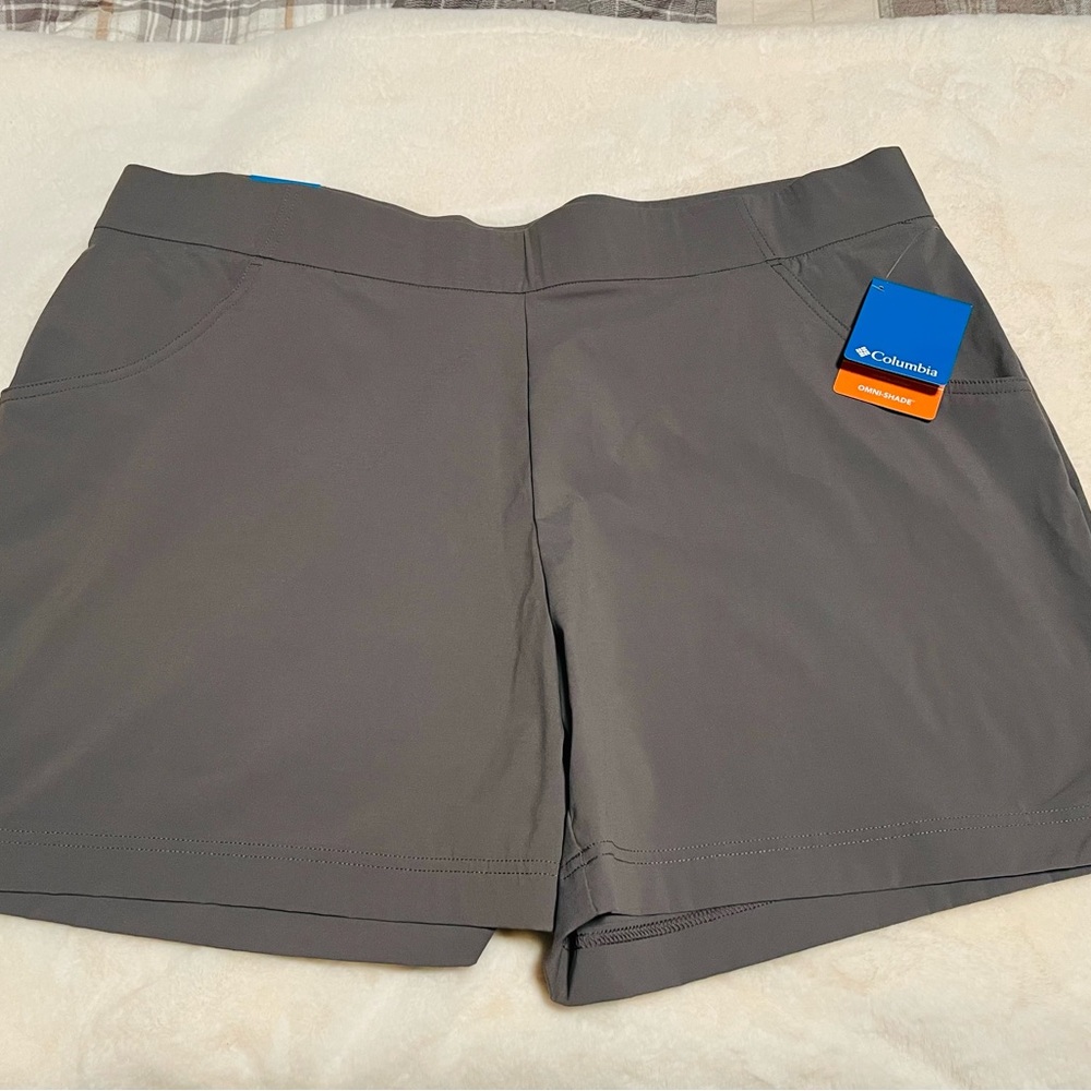 Columbia Anytime Casual Shorts, Women’s Size 1x, Grey